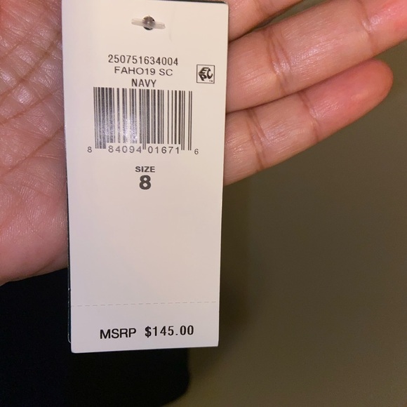 Lauren Ralph Lauren chic sheath dress with accent - Picture 6 of 7